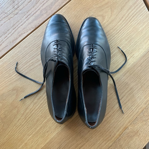Allen Edmonds Carlyle Oxford Shoe | 13B | Made in USA main image 6